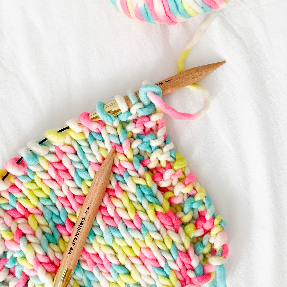 5 Pack of The Wool Yarn Balls - Image 3